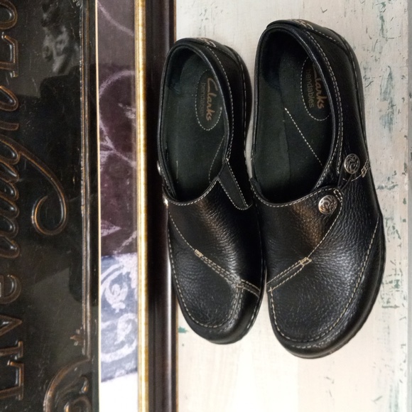 Clarks bendables Black, Leather, 2 Button Shoes - Picture 5 of 11